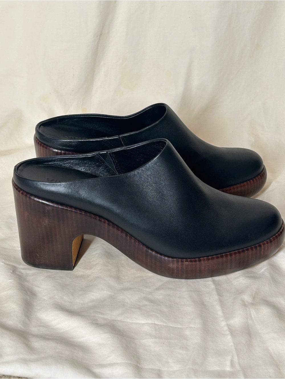 Vince Navina Black Leather Platform Clog Mules Closed Toe Block Heel US 10 EU 40